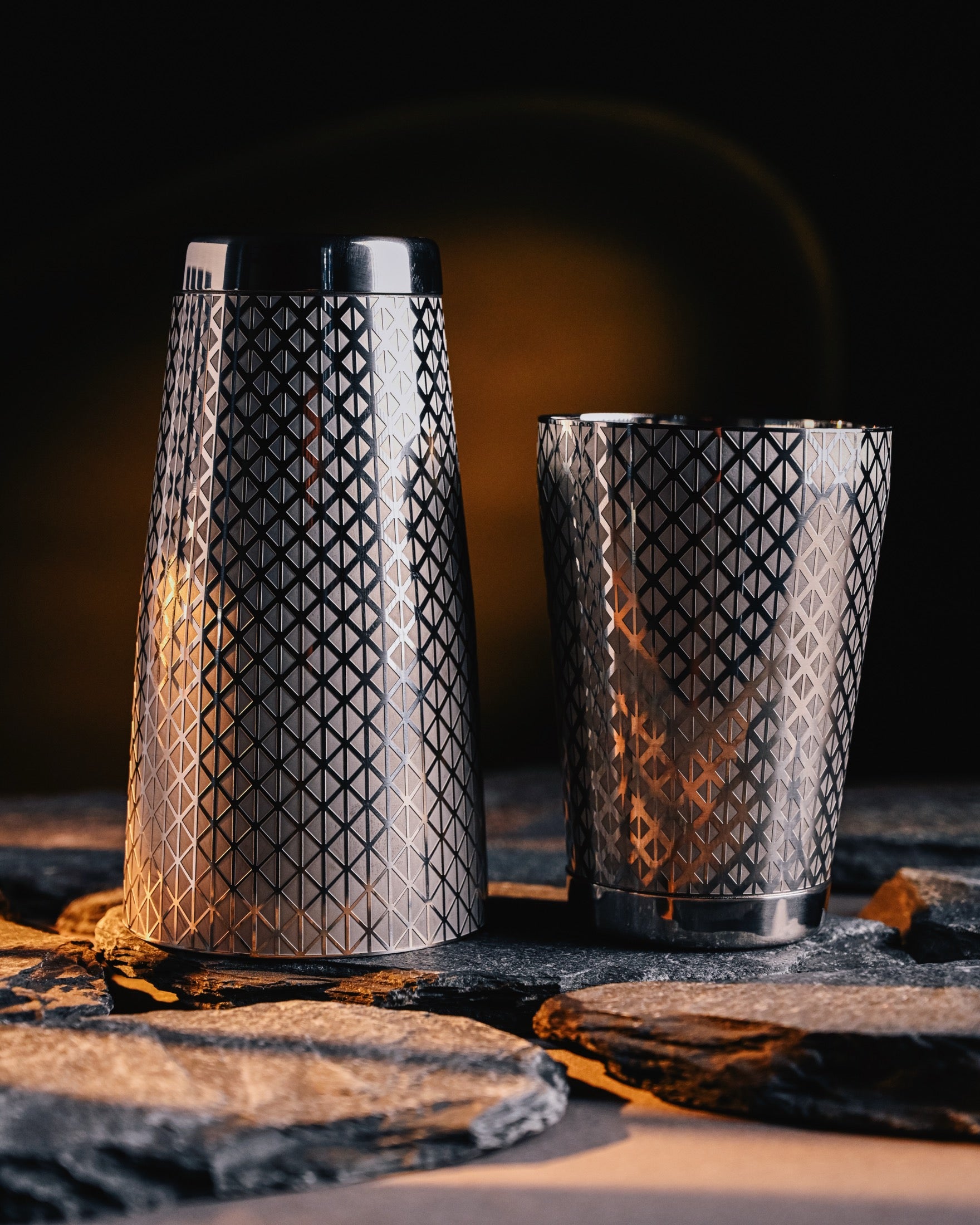Shaker-Boston "Bar company" SH9