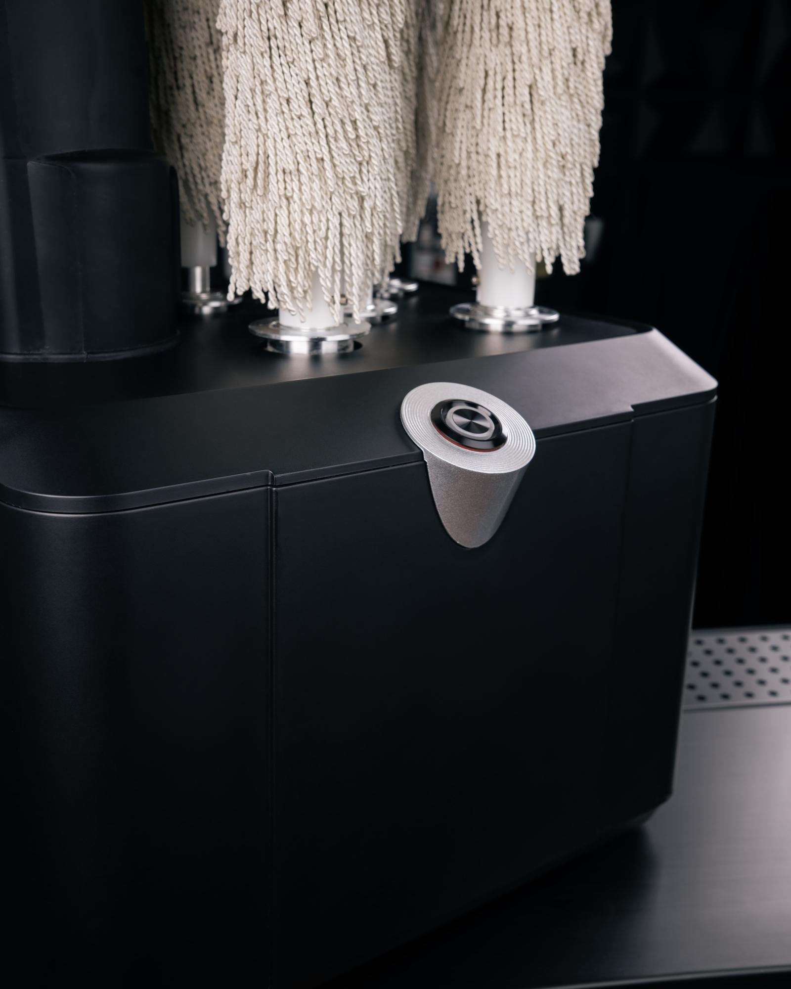 Bar Glass Dryer & Polisher