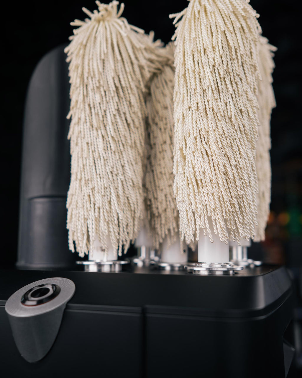 Bar Glass Dryer & Polisher