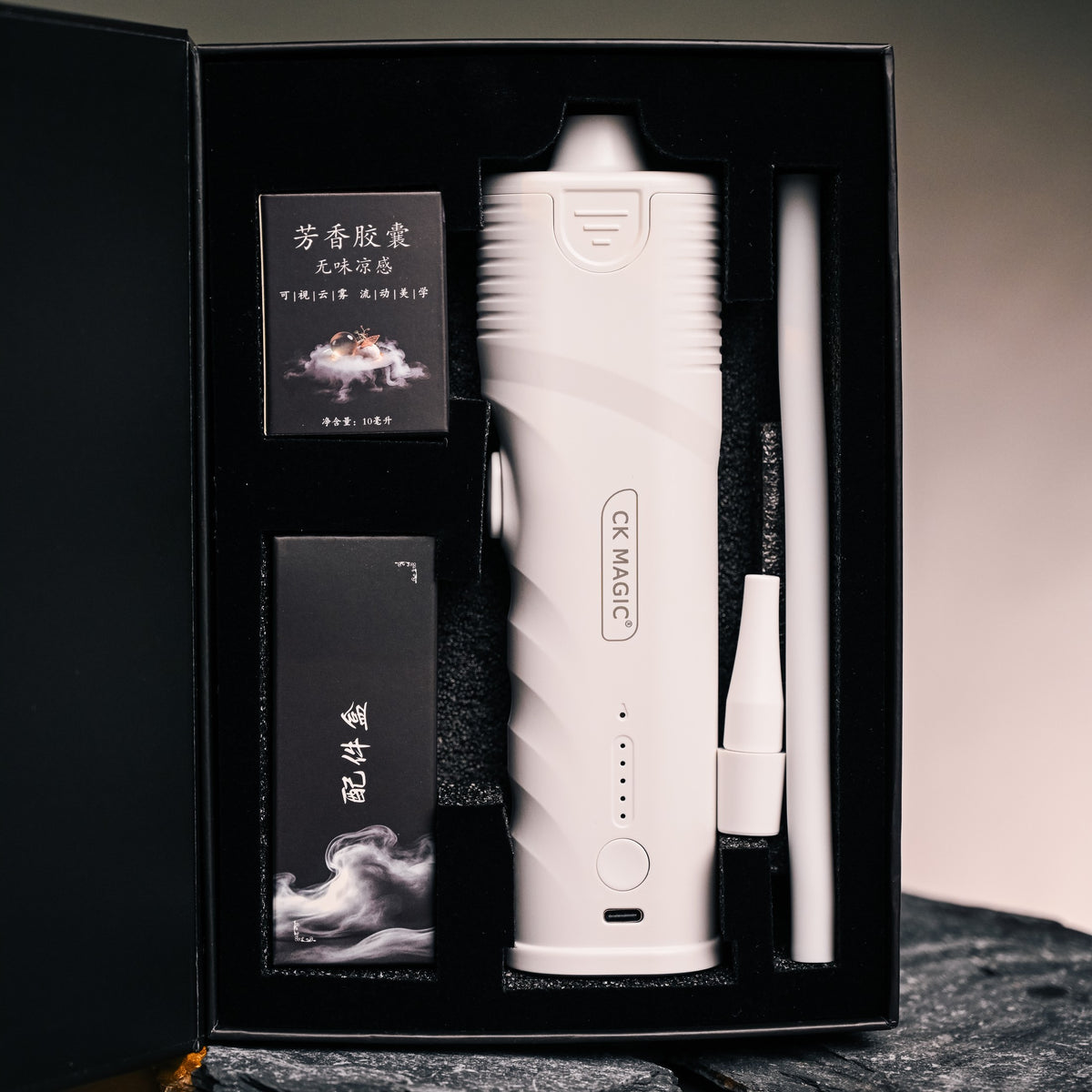 Aroma Flow · Handheld Smoke Infuser