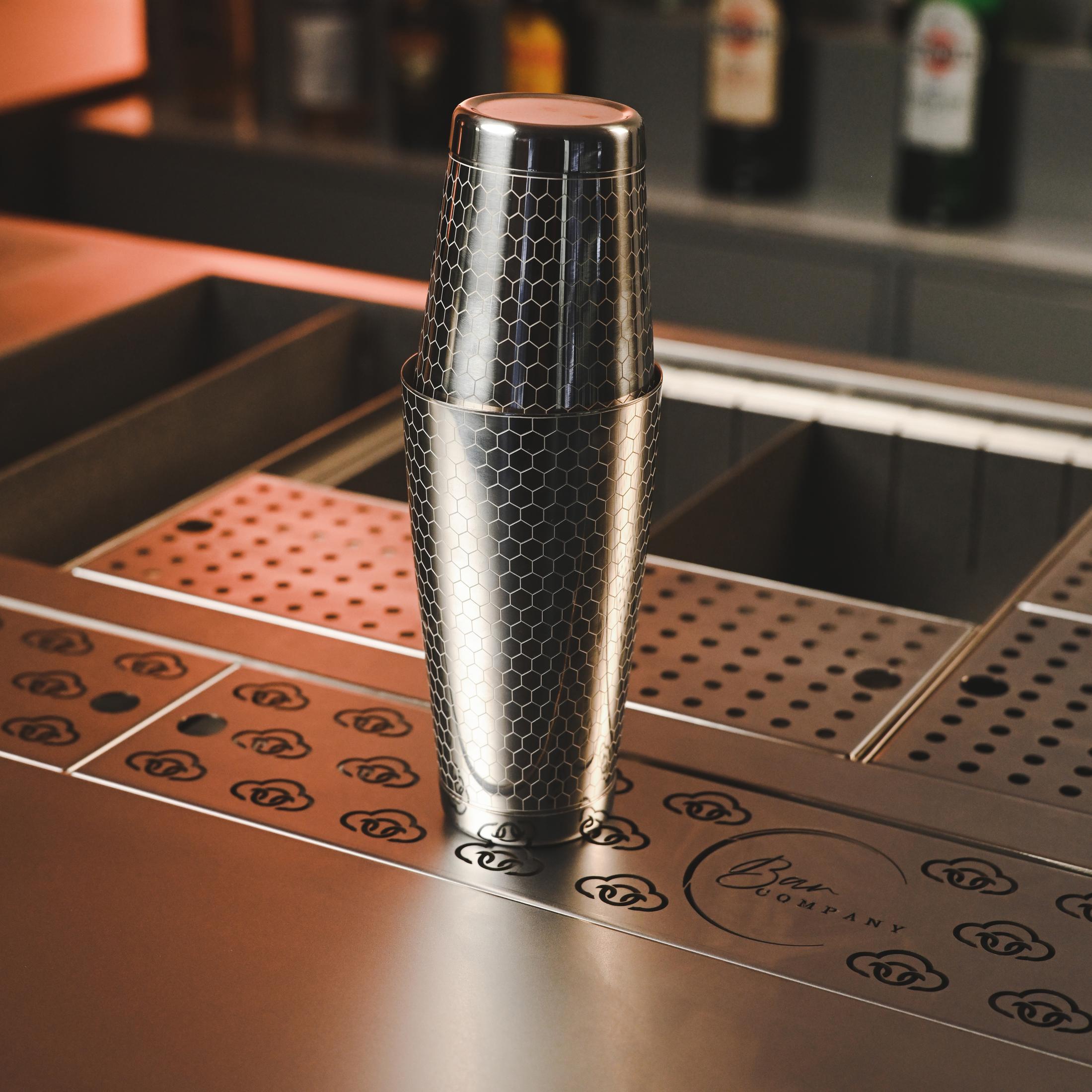 Shaker-Boston "Bar company"